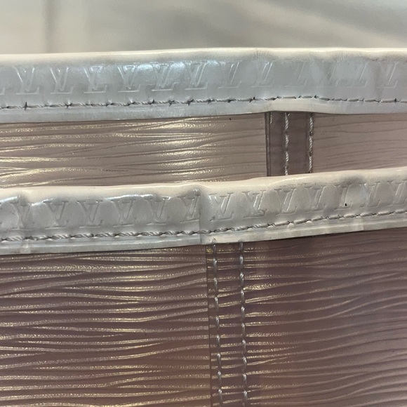 ❌SOLD❌  Louis Vuitton Epi Plage Clear Vinyl PVC & White Leather Tote Large - Picture 17 of 17